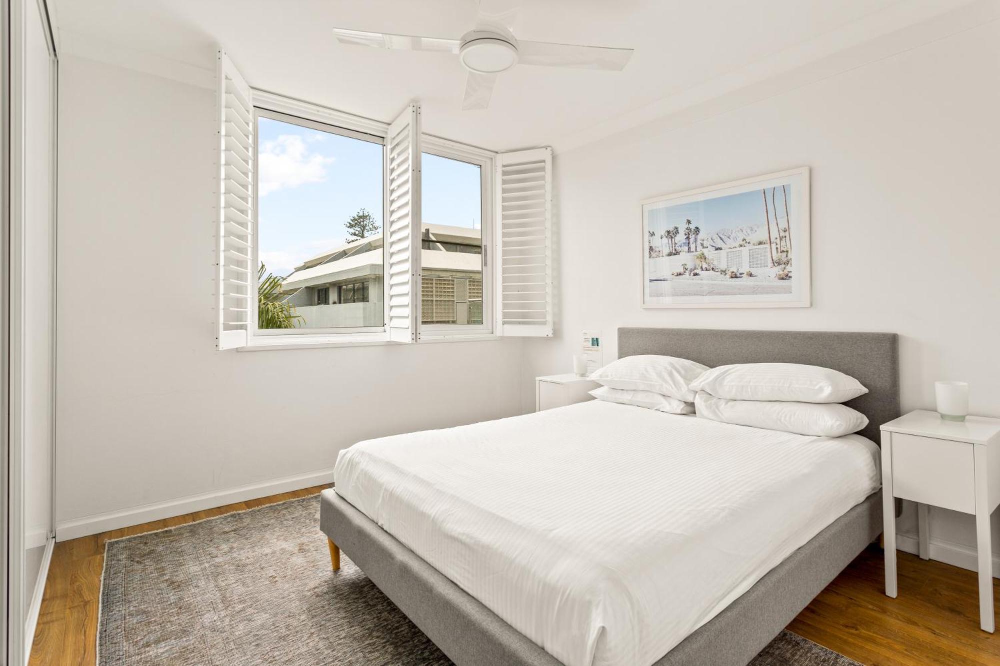Chic Apartment Footsteps From Manly Beach Sydney Exterior foto