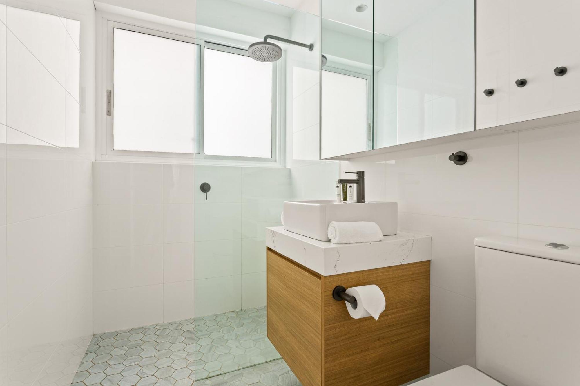 Chic Apartment Footsteps From Manly Beach Sydney Exterior foto